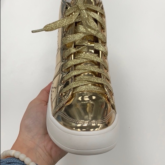 GOLD PATENT LEATHER HIGHTOP SNEAKERS - Picture 2 of 4